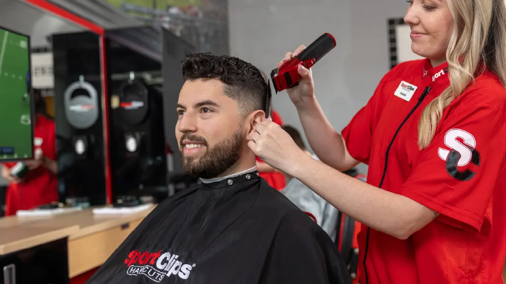 Sport Clips Haircuts of Clermont Crossing — Hair salon in Clermont